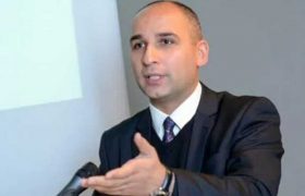 განათლების მინისტრის მოადგილე ლევან ხარატიშვილი გადადგა