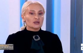 ნანუკა ჟორჟოლიანი - "ბერას ირაკლი ღარიბაშვილი ქოლგით დაჰყვებოდა"