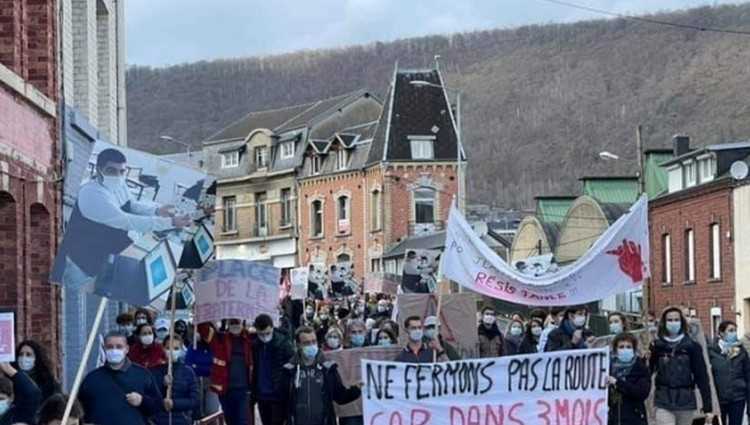 ფრანგებმა ქართველი მზარეული დაიცვეს - "ვიტალის დეპორტაციას არ დაგანებებთ!"