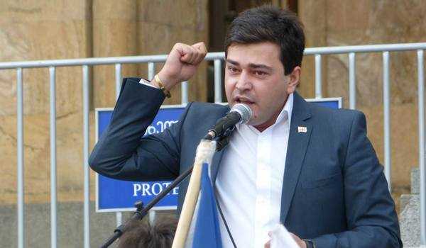 „გიორგი გახარიასთან პარტნიორობა ჩემთვის მიუღებელია“ - ირაკლი ღლონტი