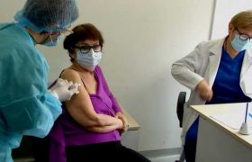 ლანა ღოღობერიძე Pfizer-ით აიცრა