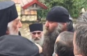 „არ დაგიმტკიცებია მეუფე პეტრეს შვილი რომ ჰყავს, დაგიქნევთ ყველას" - დაპირისპირება ჭყონდიდის ეპარქიაში