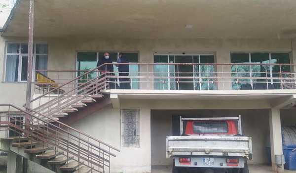  ქუთაისის სახელმწიფო კლინიკის მეხუთე სართულიდან პაციენტი გადმოხტა