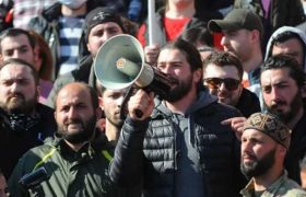 ვარლამ გოლეთიანი - "ღამეს ქუთაისში გავათევთ, დილით კი გუმათში წავალთ"