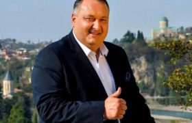 ქუთაისის მერი გადადგომას არ აპირებს ქუთაისის მერი გადადგომას არ აპირებს