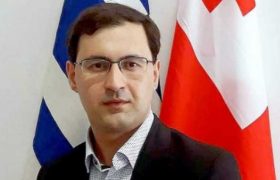 "დღეს დილით ათენის პოლიციაში ქართველი მამაკაცი ცემეს" - ავთანდილ გიუნაშვილი