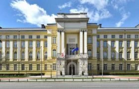 პოლონეთმა ბელარუსის თვითმფრინავებს პოლონეთის თავზე ფრენა აუკრძალა