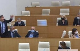 "ბიჭო,  ვერც შენი მასით და ვერც შენი ყვირილით ვერ შემაშინებ“ - ყაველაშვილი სანიკიძეს