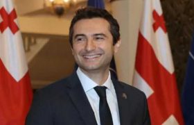 კახა კუჭავას გახარიას პარტიაზე ეცინება