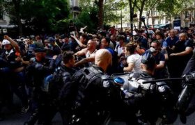 აგვისტოდან საფრანგეთში კოვიდპასპორტის გარეშე არსად შეგიშვებენ - ქვეყანაში მასობრივი პროტესტი დაიწყო