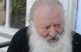 პორნოგრაფიული პოსტისთვის მამა იოსებ ღლონტს მღვდელმსახურება შეუჩერდა