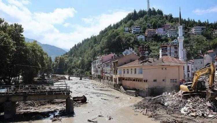 წყალდიდობა თურქეთში - 81 ადამიანია დაღუპული