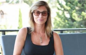 "არ მოგეჩვენათ... მე პოლიტიკაში მოვდივარ" - მოცურავე ნანა ნებიერიძე გახარიას გუნდს უერთდება "არ მოგეჩვენათ... მე პოლიტიკაში მოვდივარ" - მოცურავე ნანა ნებიერიძე გახარიას გუნდს უერთდება