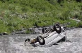 ჩხოროწყუში მანქანა მდინარეში გადავარდა - 1 ადამიანი დაიღუპა