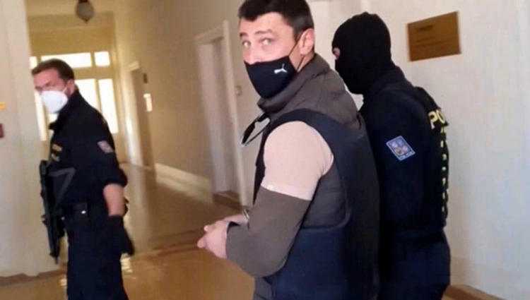 ვინ არის ალექსანდრ ფრანჩეტი, რომელიც რუსულ სპეცსამსახურებს ზურგს უმაგრებდა