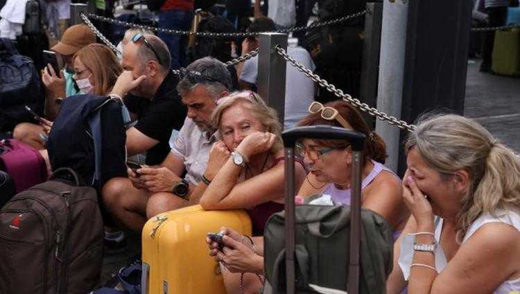 ესპანეთში ლა პალმას აეროპორტი დროებით დაიხურა