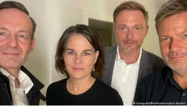 გერმანიაში მწვანეებმა და თავისუფალმა დემოკრატებმა კოალიციაზე მოლაპარაკება დაიწყეს