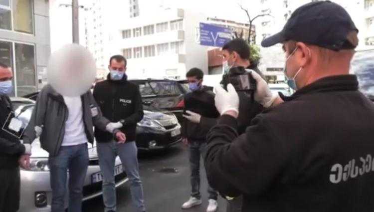 ბათუმსა და ხელვაჩაურში 2 უცხოელი დააკავეს