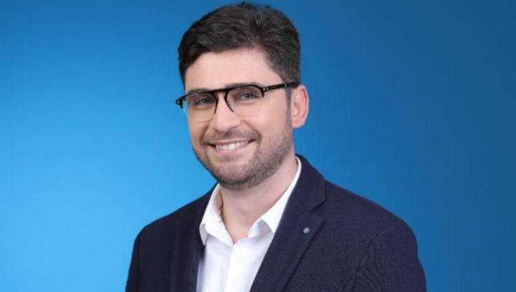 "ოცნების" ფოთის მერობის კანდიდატ ბექა ვაჭარაძეს სუსმა "ოცნების" დეპუტატ ირაკლი ხახუბიას თვალთვალი დაავალა" - გიგი უგულავა