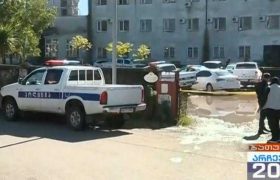 "ნიღბიანმა რამდენჯერმე ესროლა და მერე შავი მანქანით გაიქცა" - ბათუმში მამაკაცი მოკლეს