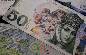 "ოცნების" 27 ოქტომბრის აქციაზე წასასვლელად ხალხს 50-50 ლარს ურიგებენ