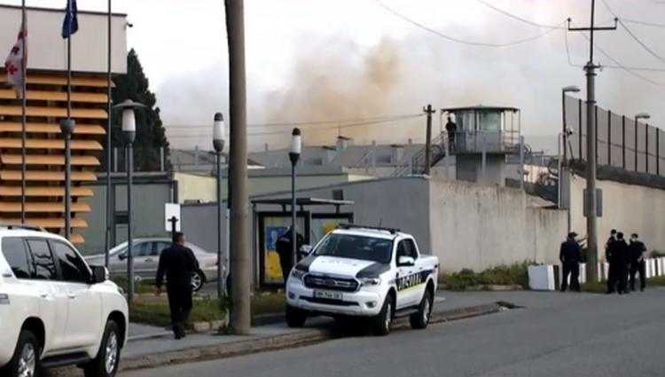 რუსთავის ციხეში ხანძარს 2 პატიმარი ემსხვერპლა