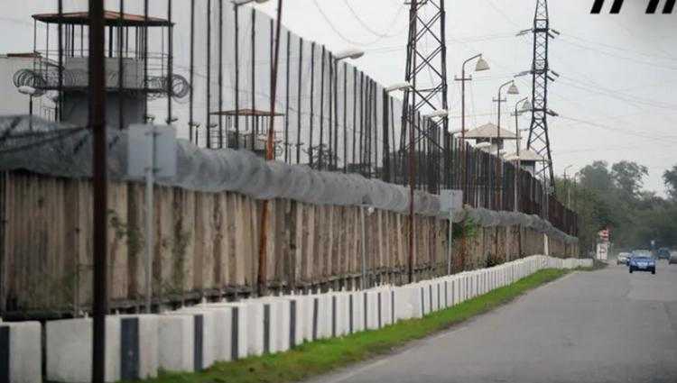 რუსთავის ციხეში დაღუპული პატიმრები რომან ქრისტესიაშვილი და ილია ხიპაშვილი სამეურნეო ნაწილში მუშაობდნენ