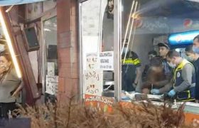 ცემა-ტყეპა რუსთავში - საშაურმეში ფულის წასაღებად რამდენიმე პირი შეიჭრა