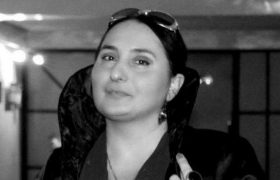 "დიდ დიღომში 11 წლის გოგონას ჩემ თვალწინ მანქანა დაეჯახა... ყველამ ვილოცოთ მარიამის გადარჩენისთვის" - შორენა სიხარულიძე "დიდ დიღომში 11 წლის გოგონას ჩემ თვალწინ მანქანა დაეჯახა... ყველამ ვილოცოთ მარიამის გადარჩენისთვის" - შორენა სიხარულიძე