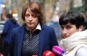 ელენე ხოშტარია - "სააკაშვილის დაცინვა "ოცნების" დეგრადაციაზე მეტყველებს"