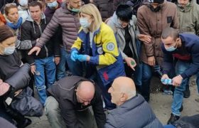 „კავკასიის” ოპერატორმა აქციაზე გონება დაკარგა – მას თვალებში სავარაუდოდ წიწაკის სპრეი შეასხეს