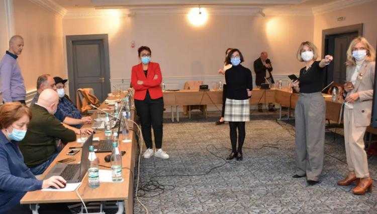 ნინო ლომჯარიას ექსპერტთა ჯგუფი - "სააკაშვილი გლდანიდან დაუყოვნებლივ უნდა იქნას გადაყვანილი"