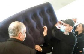 ზუგდიდის საკრებულოში დეპუტატებმა ლეიბები გაშალეს