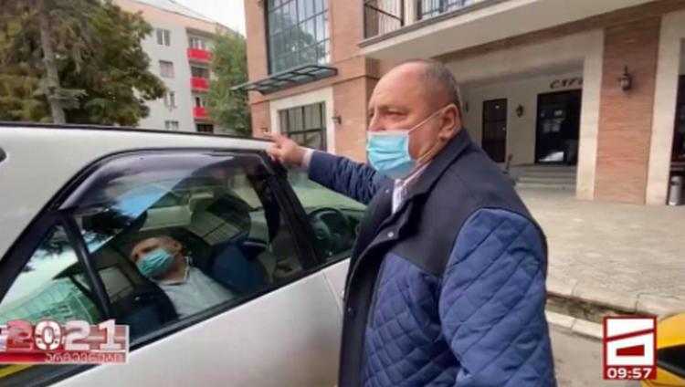 "ლადო ხინჩეგაშვილმა მისი მხარდამჭერი ატენის გამგებელი მოხსნა"