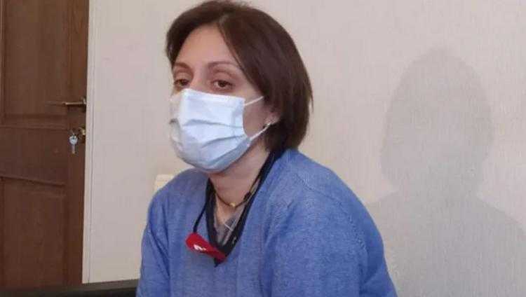 ელენე ხოშტარია - "შიმშილობას არ შევწყვეტ, სანამ მიშას მულტიფუნქციურ კლინიკაში არ გადაიყვანენ"