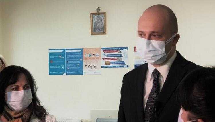 აფხაზეთის მთავრობის ინიციატივით, ქუთაისში მცხოვრები დევნილი მოსახლეობა #ავიცრათერთმანეთისთვის კამპანიაში ჩაერთო