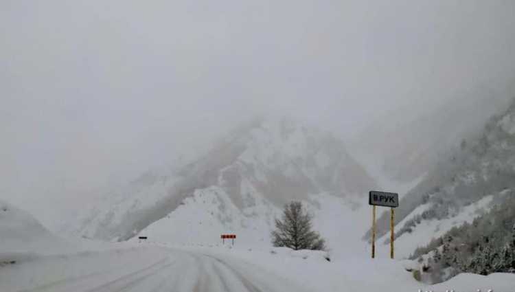 2 რუსი სამხედრო დაიღუპა როკის გვირაბთან ზვავის ჩამოწოლის შედეგად