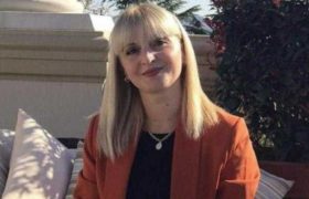 "ერთადერთი იყო, რომელსაც არავისი შურდა" - პოეტი ია ნანეიშვილი გარდაიცვალა