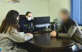 ქვემო ქართლში 38 ცალი ყალბი 50 დოლარიანი გაასაღეს ქვემო ქართლში 38 ცალი ყალბი 50 დოლარიანი გაასაღეს