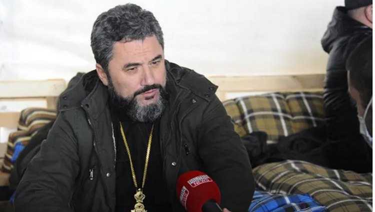 „ეკლესია დუმს სააკაშვილის პატიმრობაზე“ - მოშიმშილე მღვდელი რამინ თარაშვილი