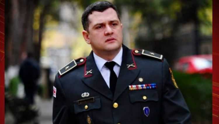 „გენერალი არა, რიონის ფლოტის ადმირალი...“ - ოქრუაშვილმა კალანდაძეს დასცინა