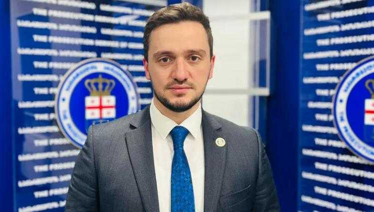 პროკურორი მუჯირი - "სააკაშვილმა აღიარა, რომ შვილის სწავლა ბიუჯეტიდან დააფინანსა"