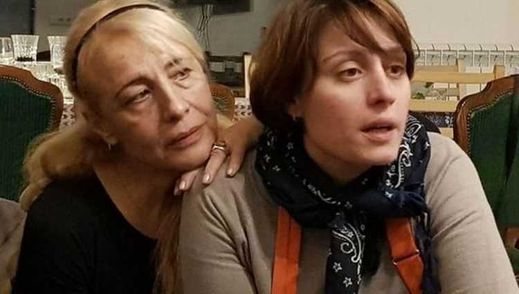 „შიმშილობის დროს მეც აღმოვაჩინე დედაჩემი... გილოცავ დე დაბადების დღეს“ - ელენე ხოშტარია