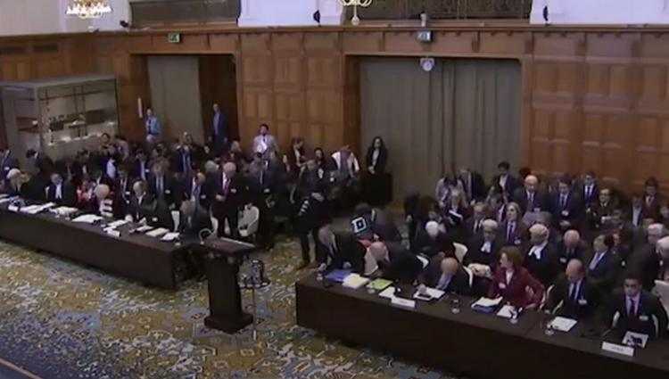 რუსეთის საერთაშორისო ადვოკატმა ალან პელემ მის დაცვაზე უარი თქვა