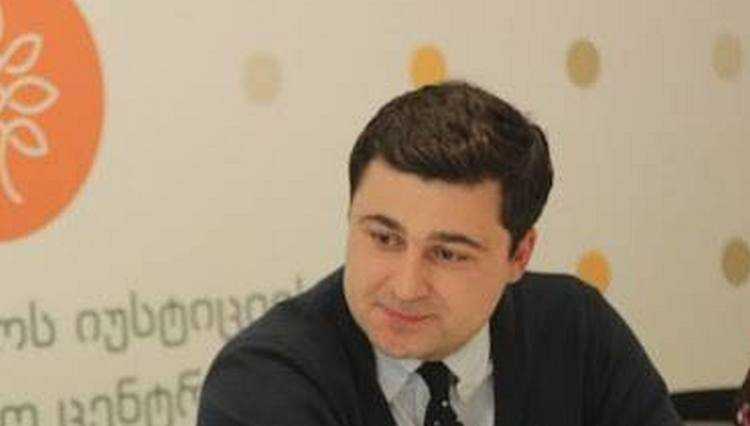 „ბელარუსიდან არ გაიწვია ელჩი! რუსებით ოკუპირებული საქართველოდან გაიწვია ელჩი“ - ნუგო კაკულია