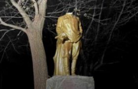 გორში სტალინის ძეგლი უთავოდ დატოვეს