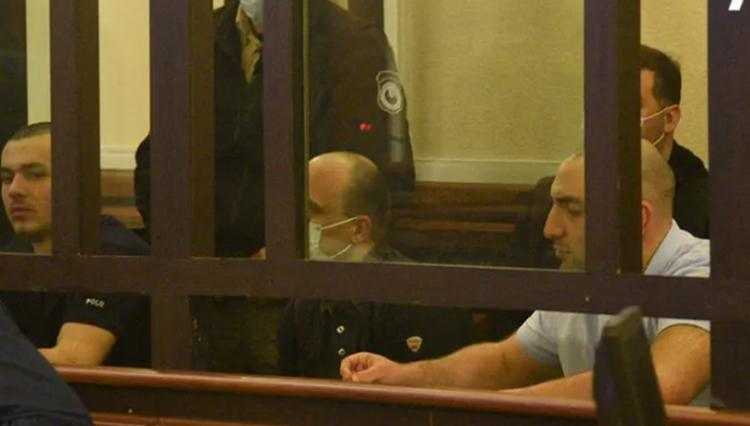 ნიკო კვარაცხელიას მკვლელობაში ბრალდებულებს აკო ჭელიძეს 17, გიორგი კავილაძეს კი 16 წელი მიესაჯათ