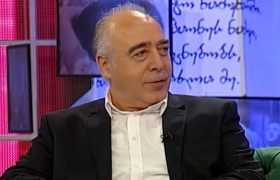 „პუტინი დაითანხმეს, რუსეთის პრეზიდენტობის თანამდებობა დატოვოს“ - ჯონი გიგანი