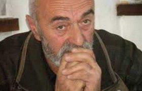 „მეც ამ ტკივილმა დამიდნო, თხელი კედლები გულისა" - ტარიელ ხარხელაური  ნიკოლოზ წულუკიძეს 