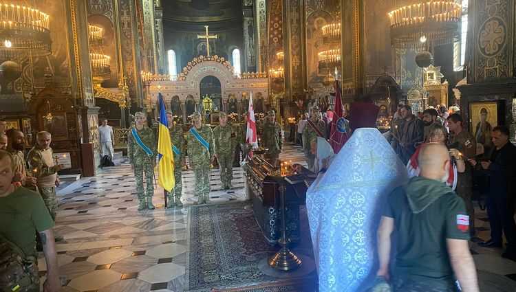 „ქალებმა ტირილი დაიწყეს. გარდაცვლილის დედის მაგივრად ვტირივართო...“ - გიგა მაქარაშვილი